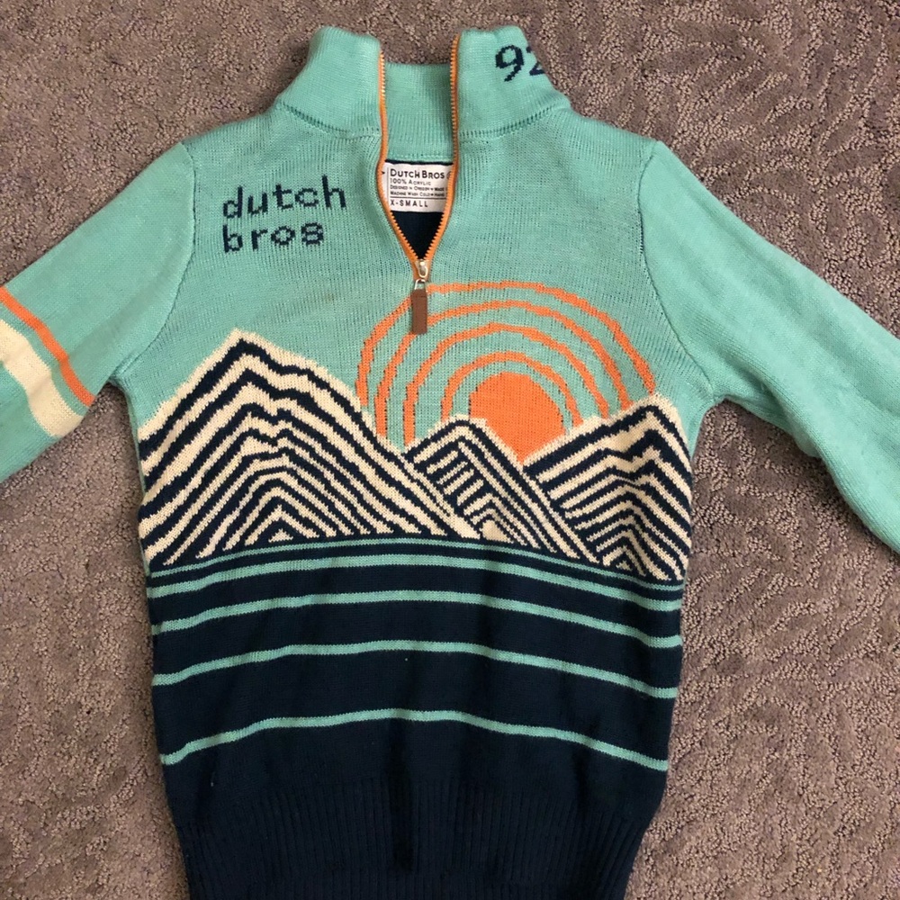 Dutch bros sweater